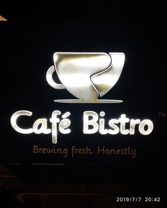 Cafe Bistro Lok